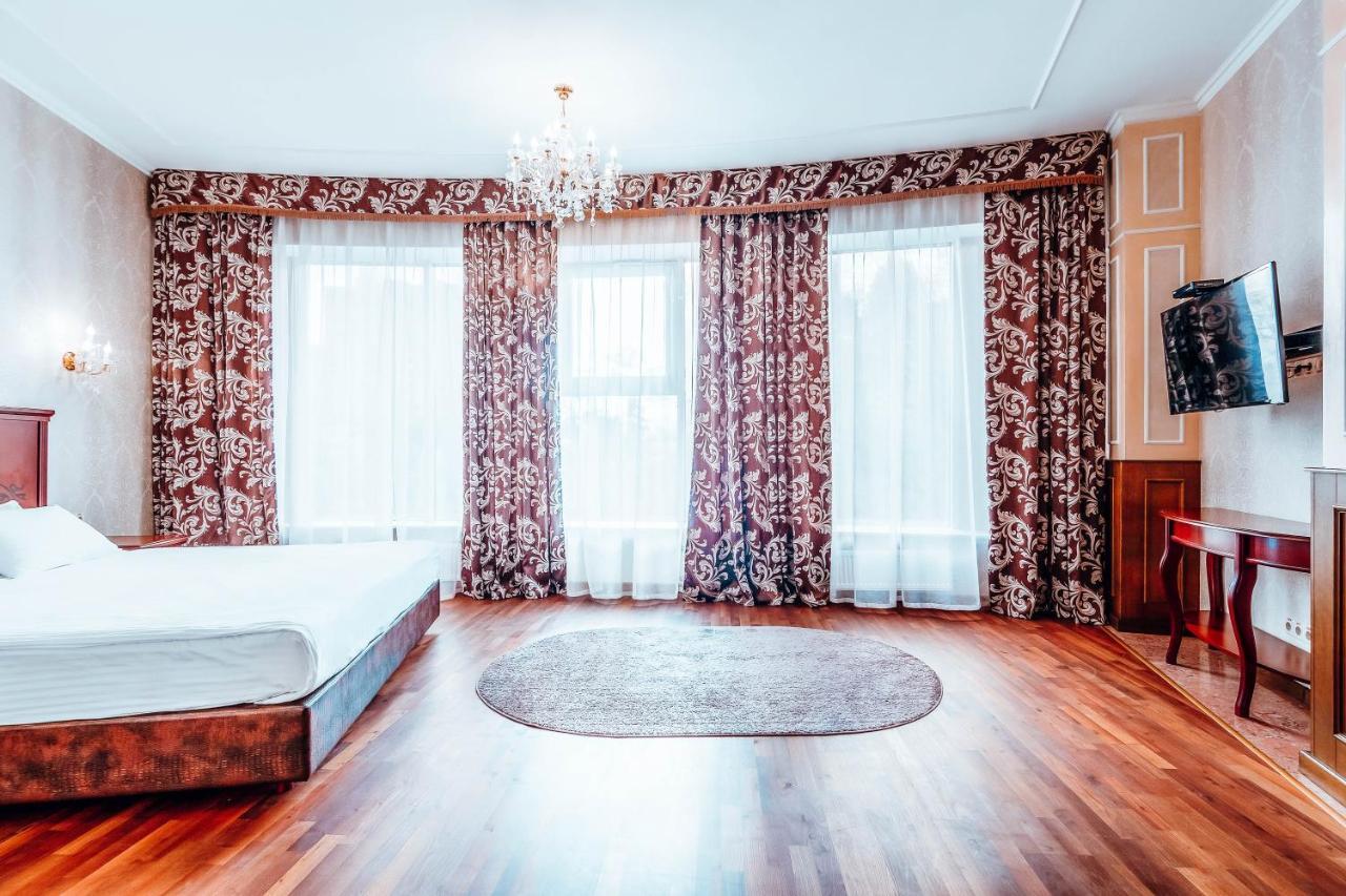 Black Sea Hotel Kiev Exteriör bild